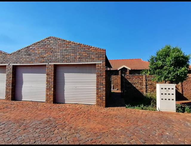 3 BEDROOM TOWNHOUSE SOLD IN ANDEON